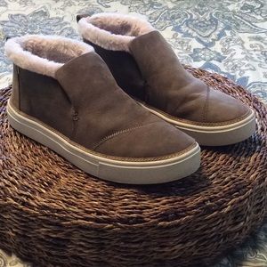 TOMS sneaker bootie